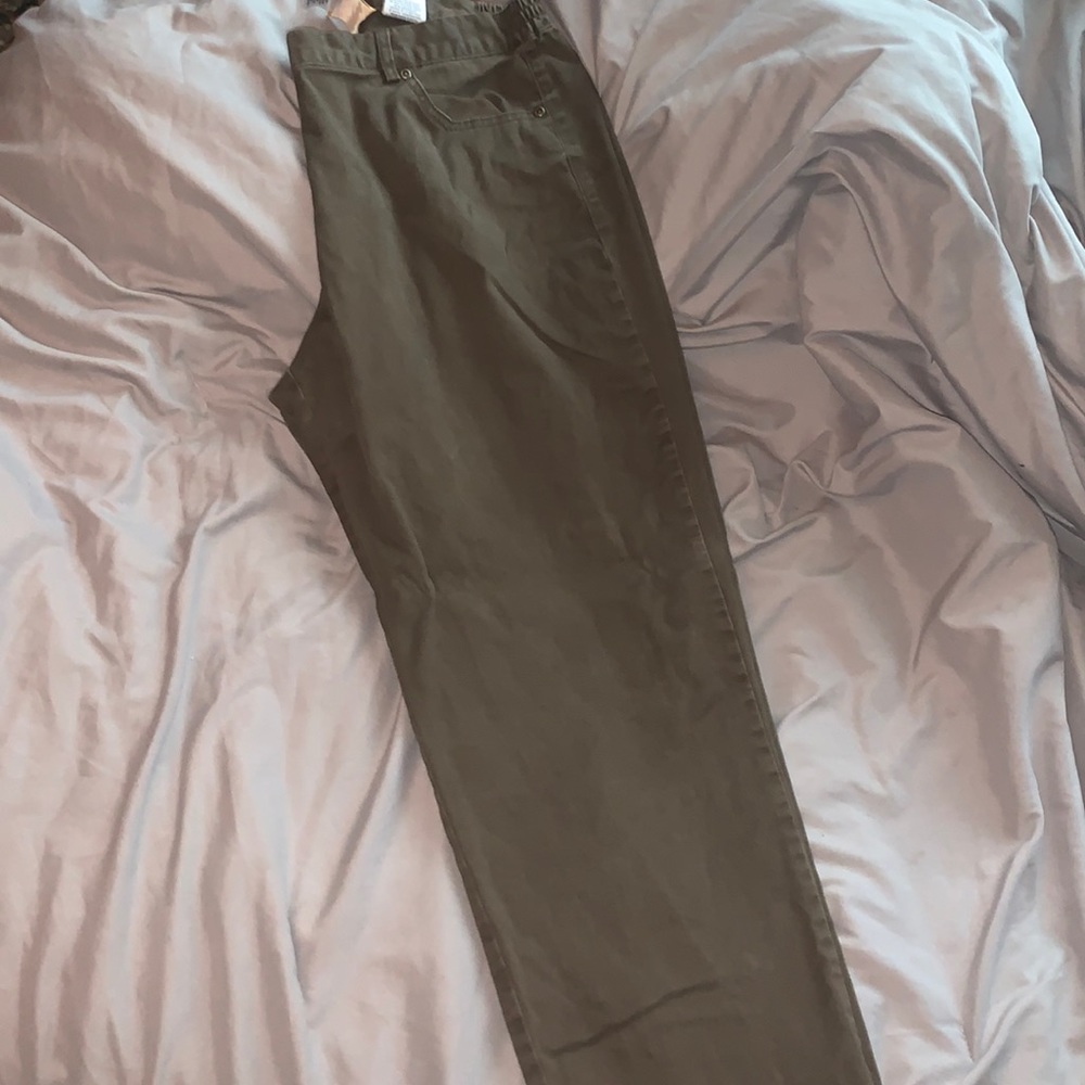 Green cargo pants. Ruby rd. Bought at thrift store, never wore.